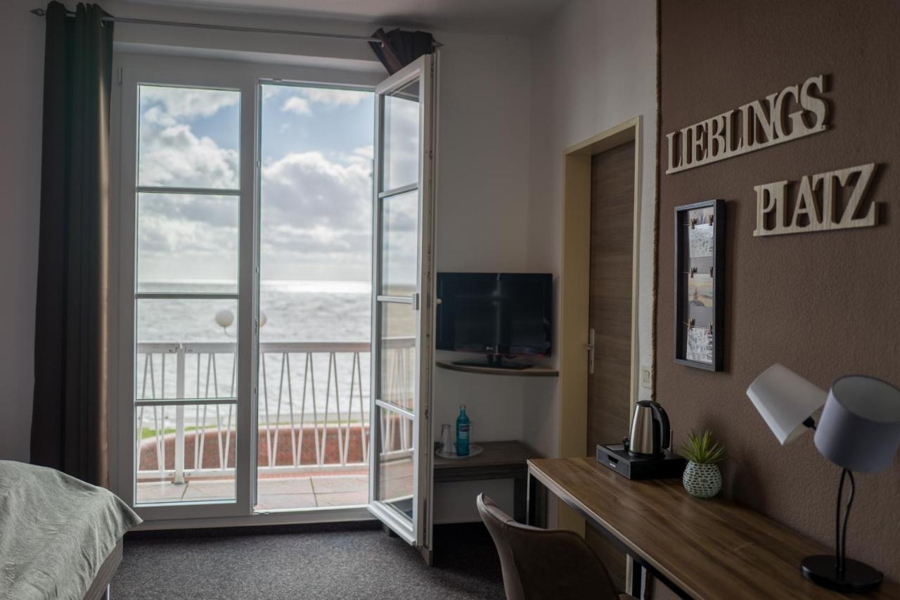 Akzent Strandhotels Seestern, Delphin & Lachs Wilhelmshaven Exterior photo