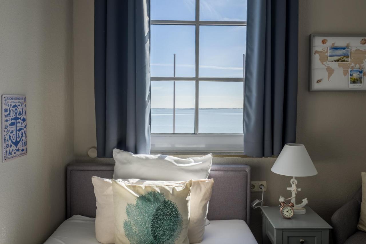 Akzent Strandhotels Seestern, Delphin & Lachs Wilhelmshaven Exterior photo