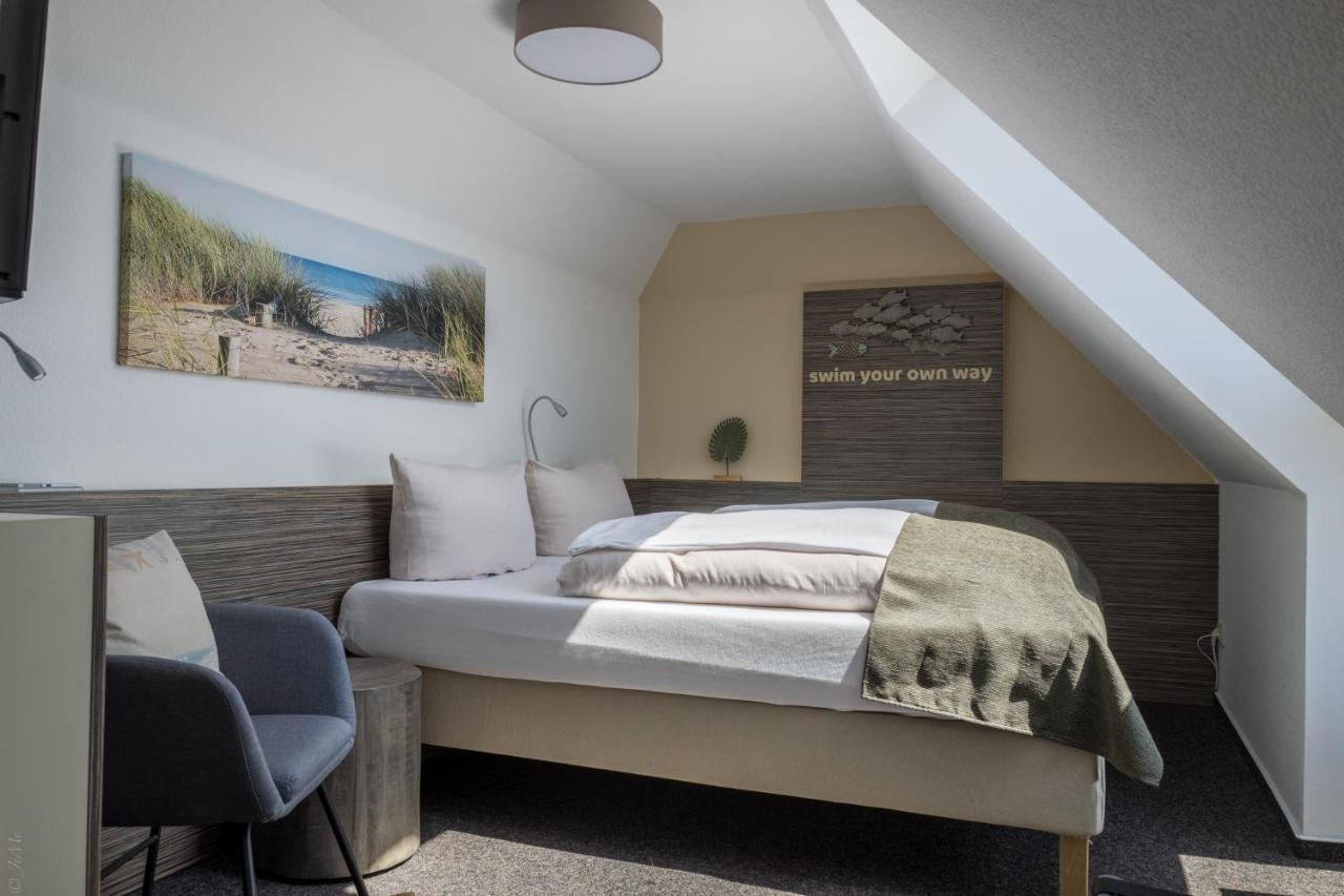 Akzent Strandhotels Seestern, Delphin & Lachs Wilhelmshaven Exterior photo